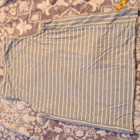 Banana Republic tank top - Picture 4 of 4